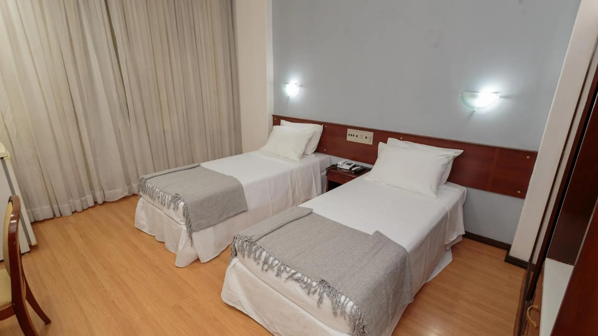 City Hotel By Fast10 Porto Alegre