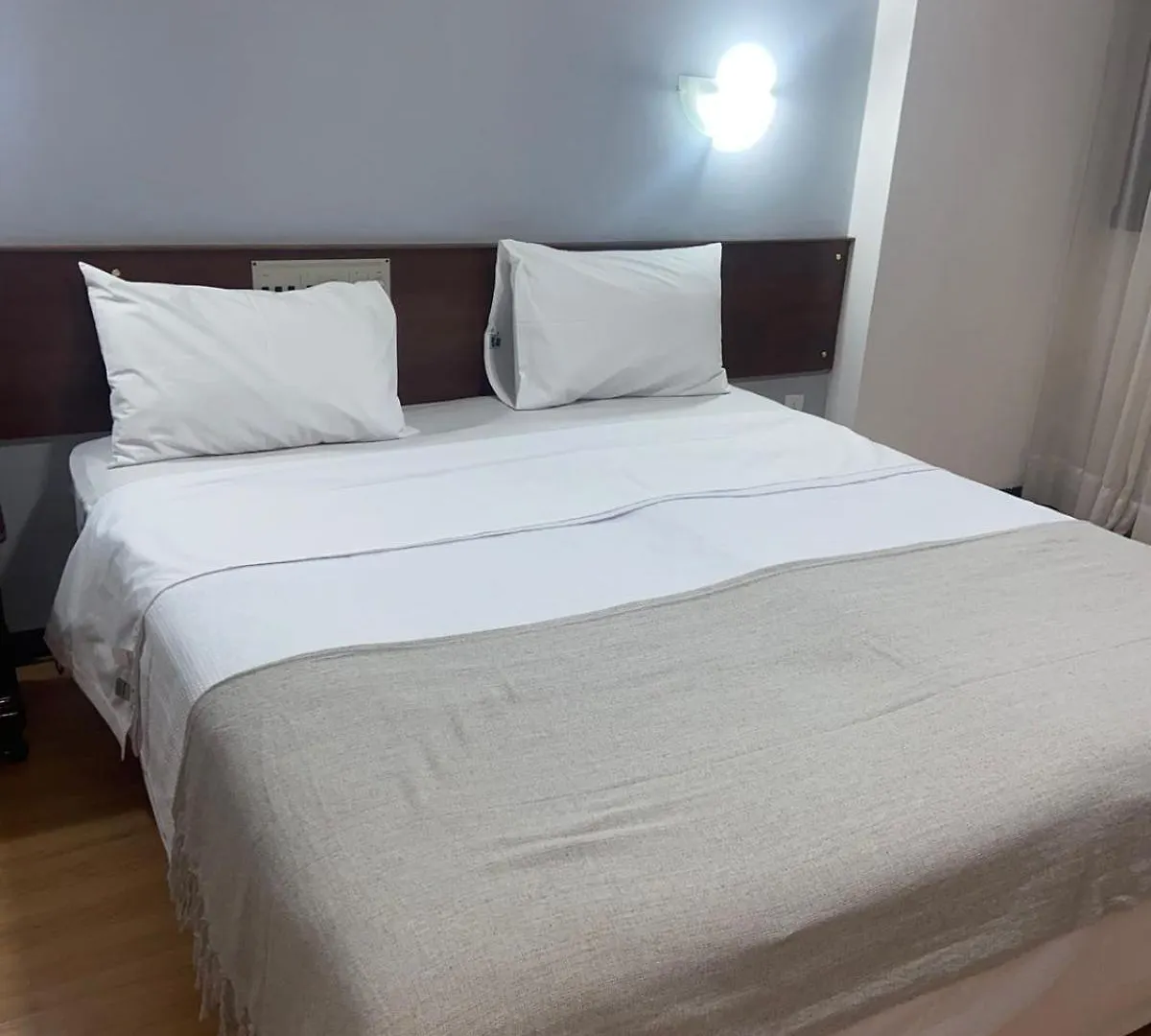 City Hotel By Fast10 Porto Alegre