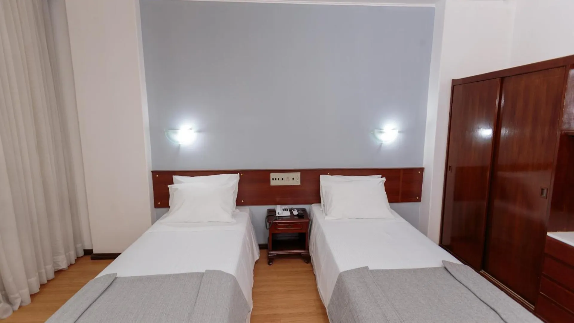 ***  City Hotel By Fast10 Porto Alegre Brezilya